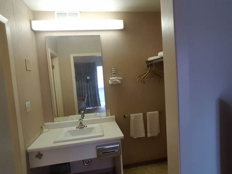 Town'n Country Motor Inn