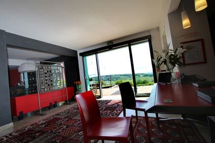 Hotel La Montagne De Brancion