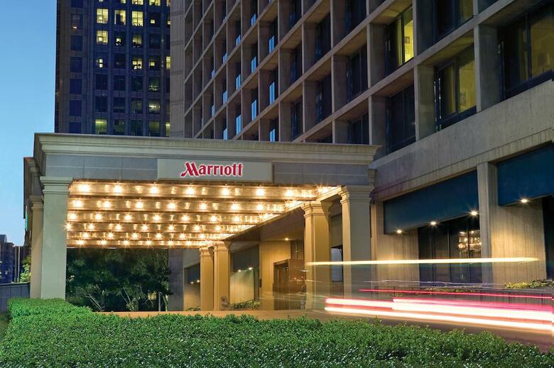 Hotel Dallas Marriott Downtown
