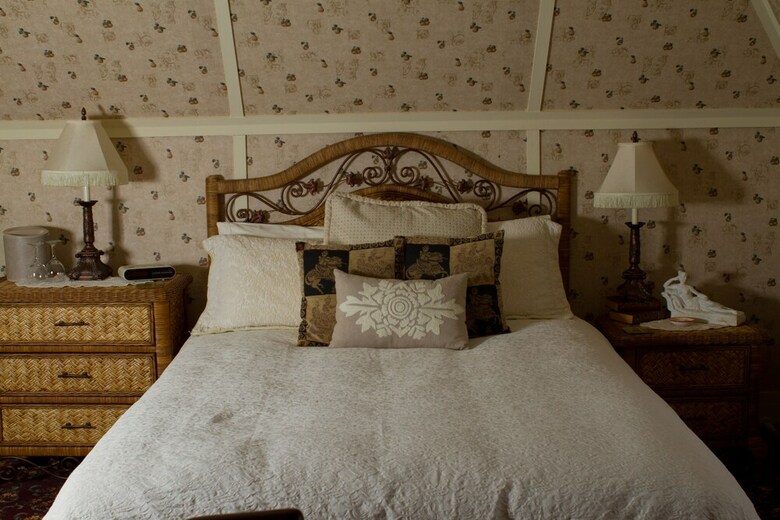 Hostal Victoria's Historic Inn