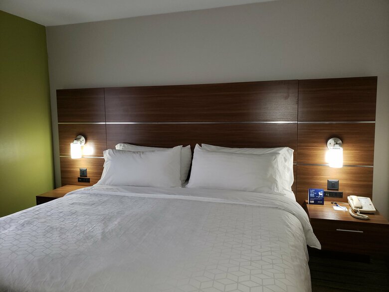 Hotel Holiday Inn Express And Suites