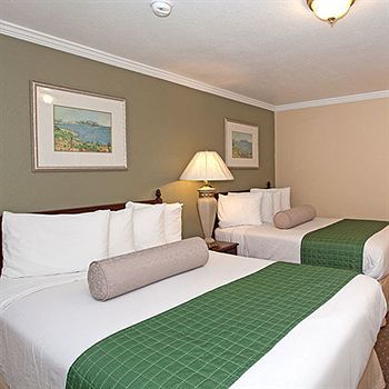 Motel Traveler's Inn