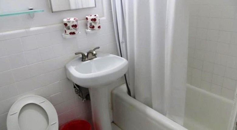 Miami Beach International Travelers Hostel