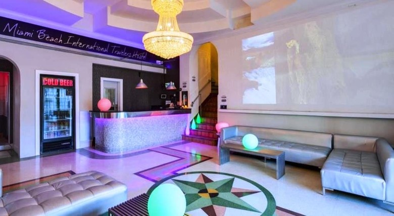 Miami Beach International Travelers Hostel