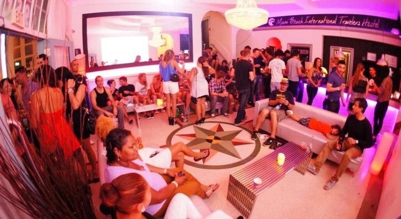 Miami Beach International Travelers Hostel