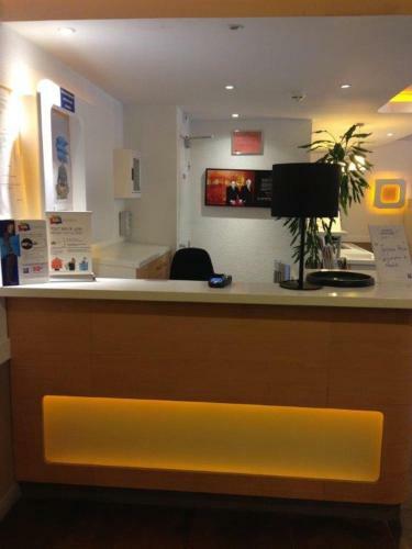 Hotel H�tel Balladins Rambouillet