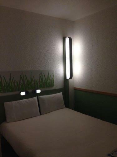 Hotel H�tel Balladins Rambouillet