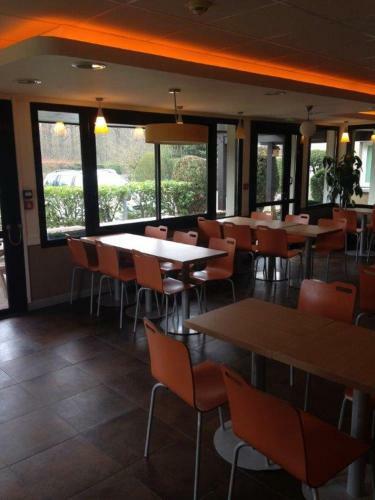 Hotel H�tel Balladins Rambouillet