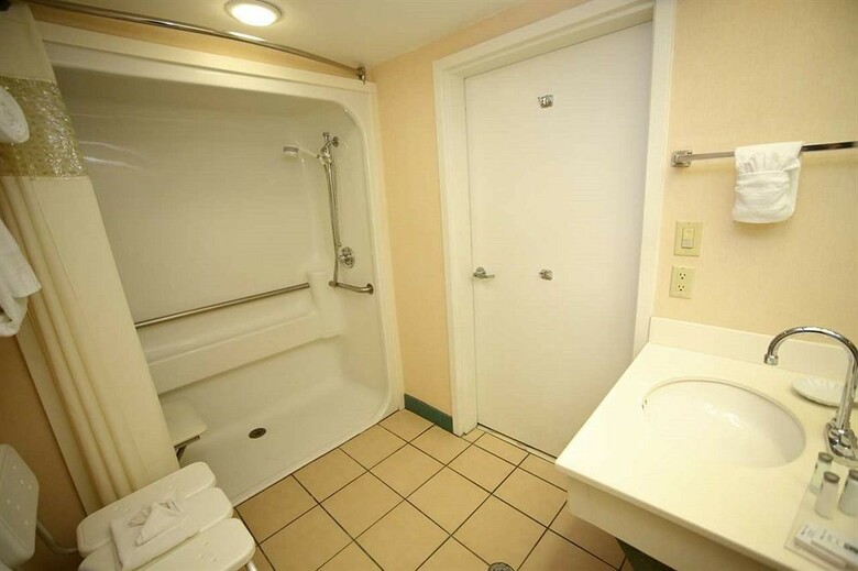 Hotel Hampton Inn & Suites Orlando / East Ucf Area