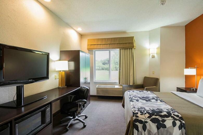 Hotel Sleep Inn And Suites Danville