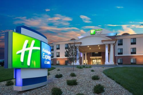 Holiday Inn Express Hotel & Suites Concordia