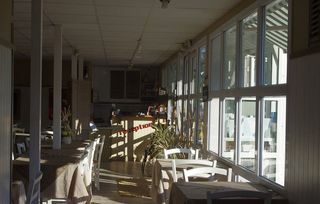 Hotel Kyriad Direct Saintes (ex Balladins)