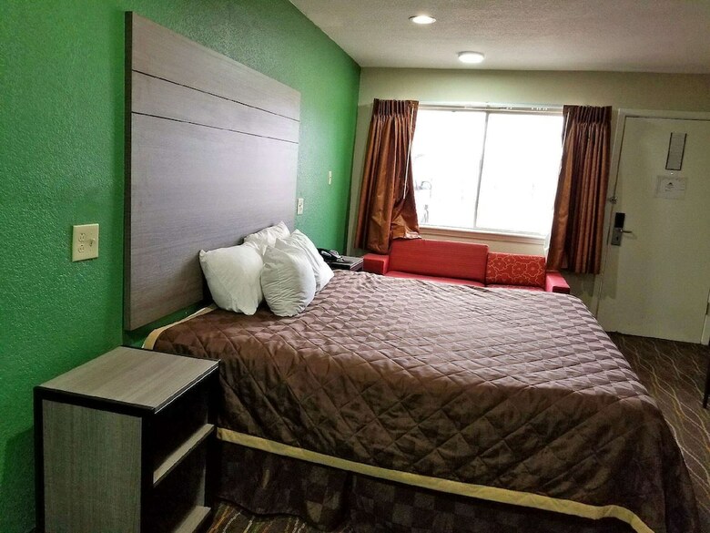 Motel Americas Best Value Inn Alexandria