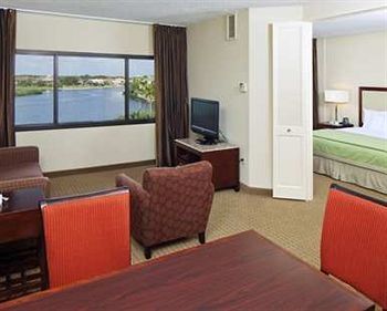 Hotel Doubletree Guest Suites Tampa Bay