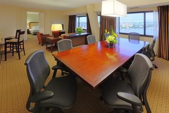 Hotel Doubletree Guest Suites Tampa Bay