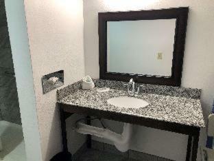 Best Western Innsuites Hotel