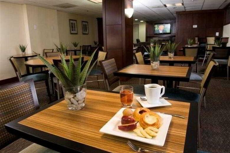 Hotel Capitol Hill Suites