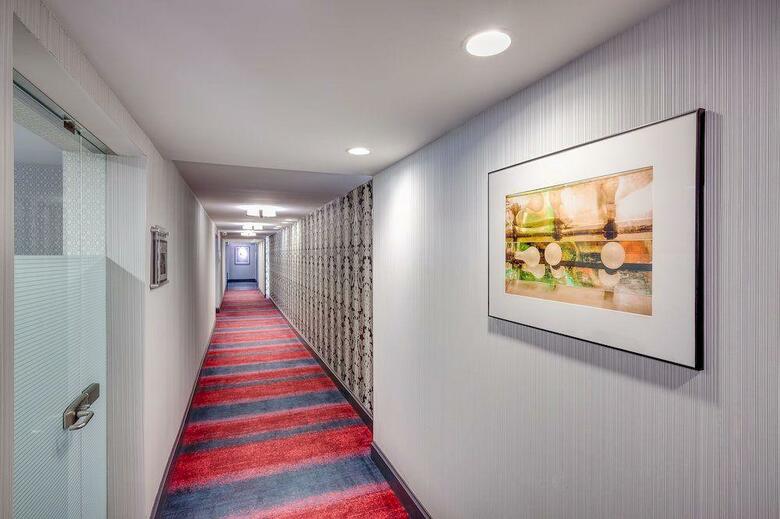 Hotel Capitol Hill Suites