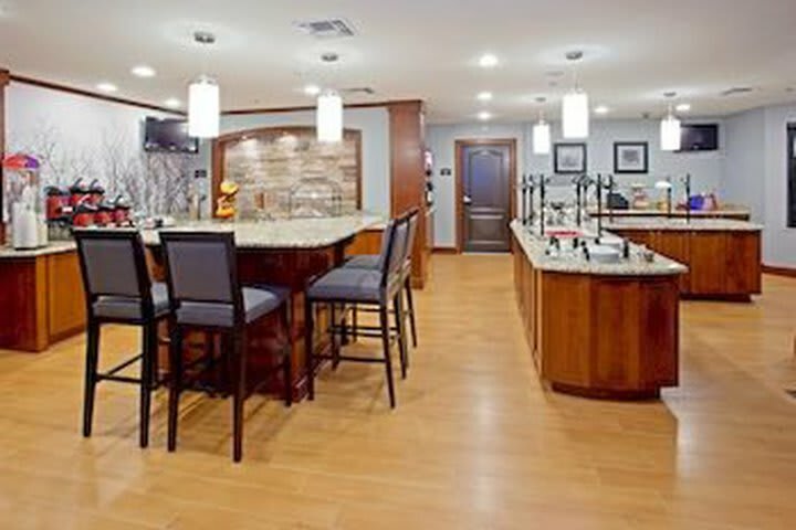 Hotel Staybridge Suites Canton