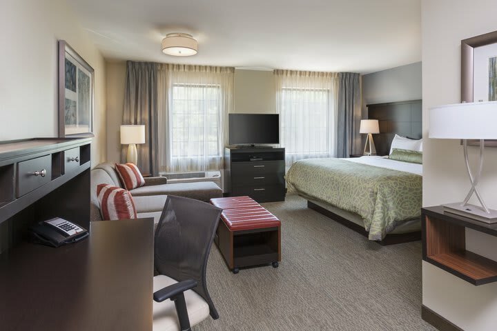 Hotel Staybridge Suites Canton