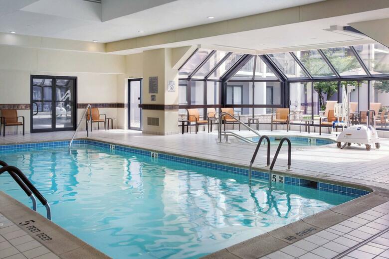 Hotel Courtyard By Marriott Philadelphia Willow Grove