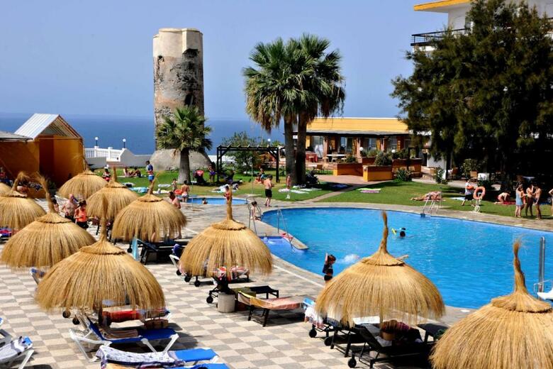 Hotel Salobre�a Suites