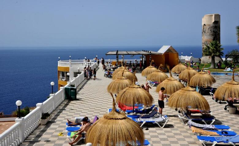 Hotel Salobre�a Suites
