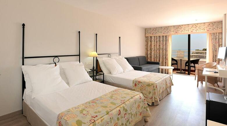 Hotel Salobre�a Suites