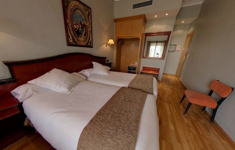 Hotel Los Angeles & Spa Granada