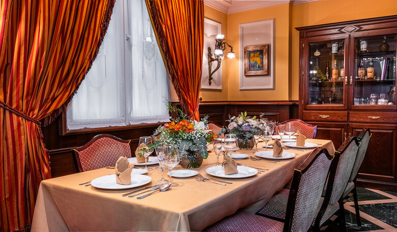 Hotel Reina Cristina
