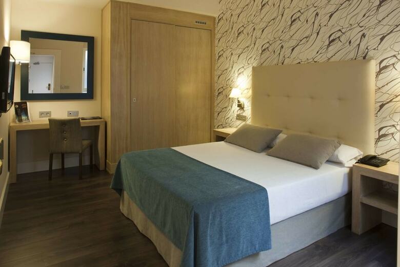 Hotel Barcel� Carmen Granada
