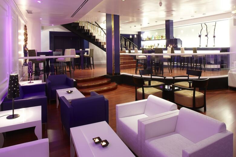 Hotel Barcel� Carmen Granada