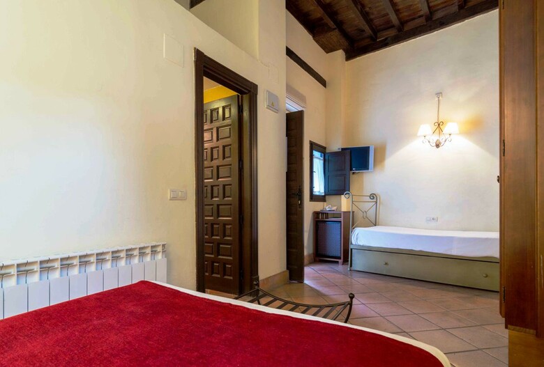 Hotel Casa Del Capitel Nazar�