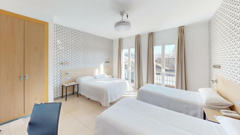 Hostal Atenas