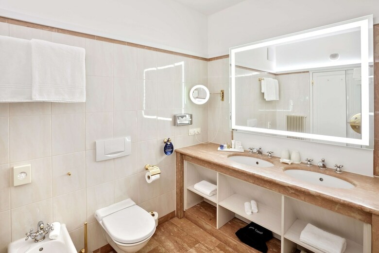 Hotel Altstadt Radisson Blu