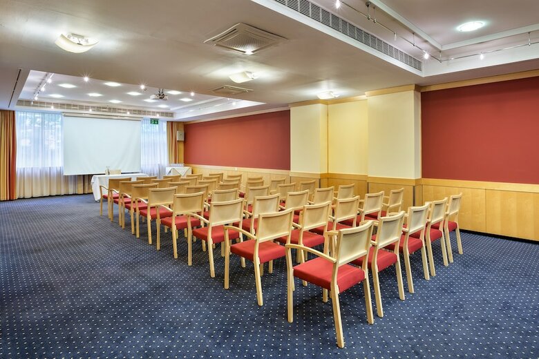 Austria Trend Hotel Ananas