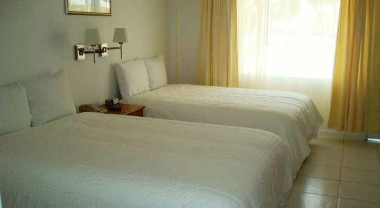 Hotel Collins