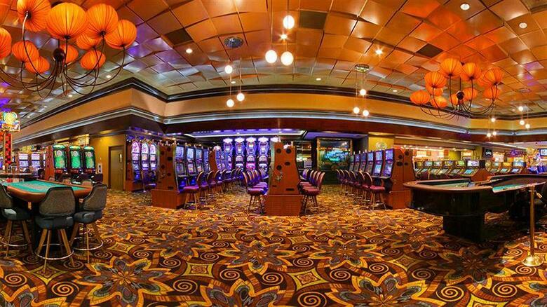 Fremont Hotel & Casino