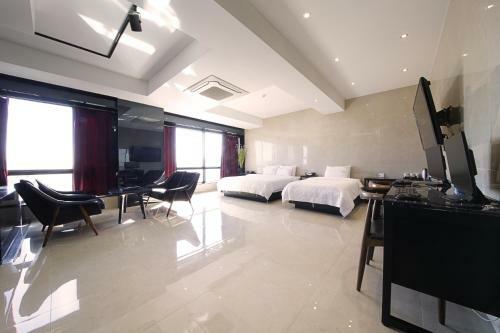 Hotel Almond Busan Station