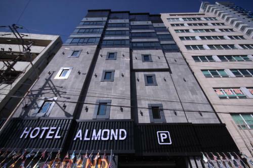 Hotel Almond Busan Station
