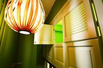 Albergue 5footway.inn Project Bugis