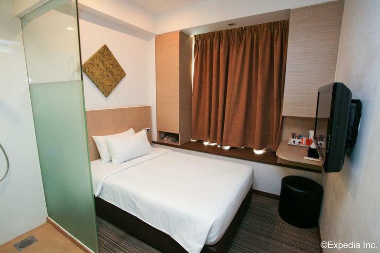 Aqueen Balestier Hotel