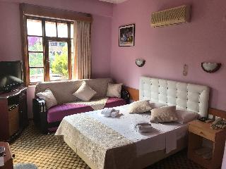 Hotel Karyatit