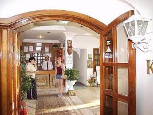 Hotel Karyatit
