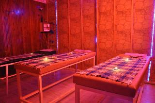 Hotel Mustis Royal Plaza