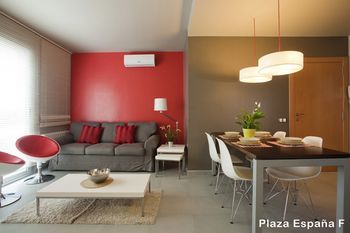 Plaza Espanya Apartments