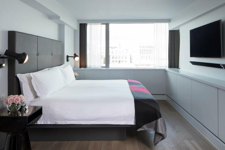 Hotel Sea Containers London