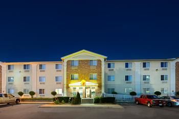Hotel Super 8 Plano Dallas Area