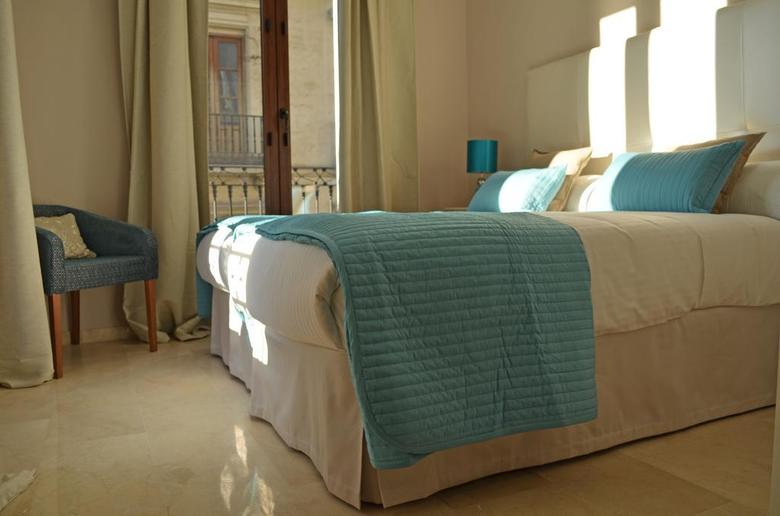 Apartamentos Siloe Suites Plaza