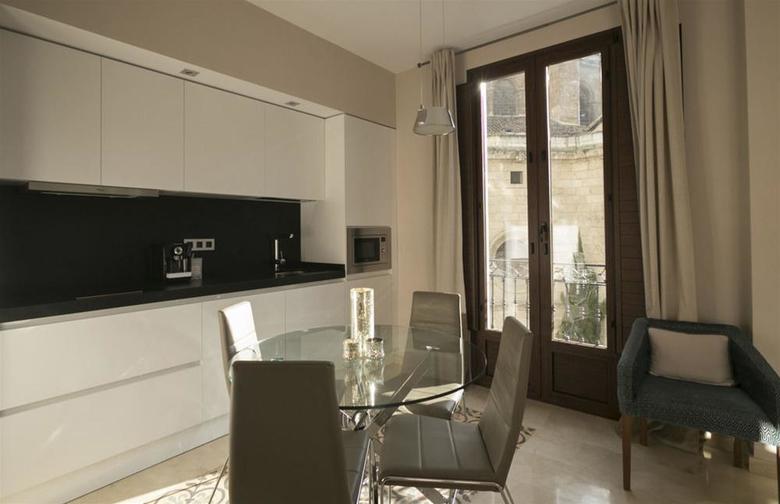 Apartamentos Siloe Suites Plaza